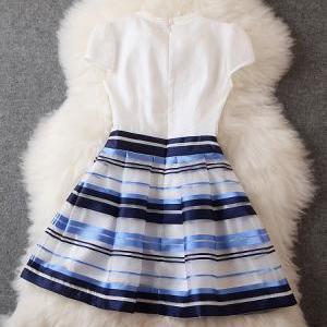 Fashion Contrast Color Bow Striped Dress Mx61219
