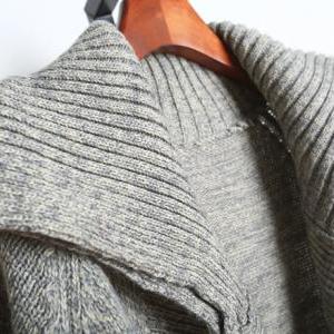 Irregular Loose Long-sleeved Cardigan Sweater..