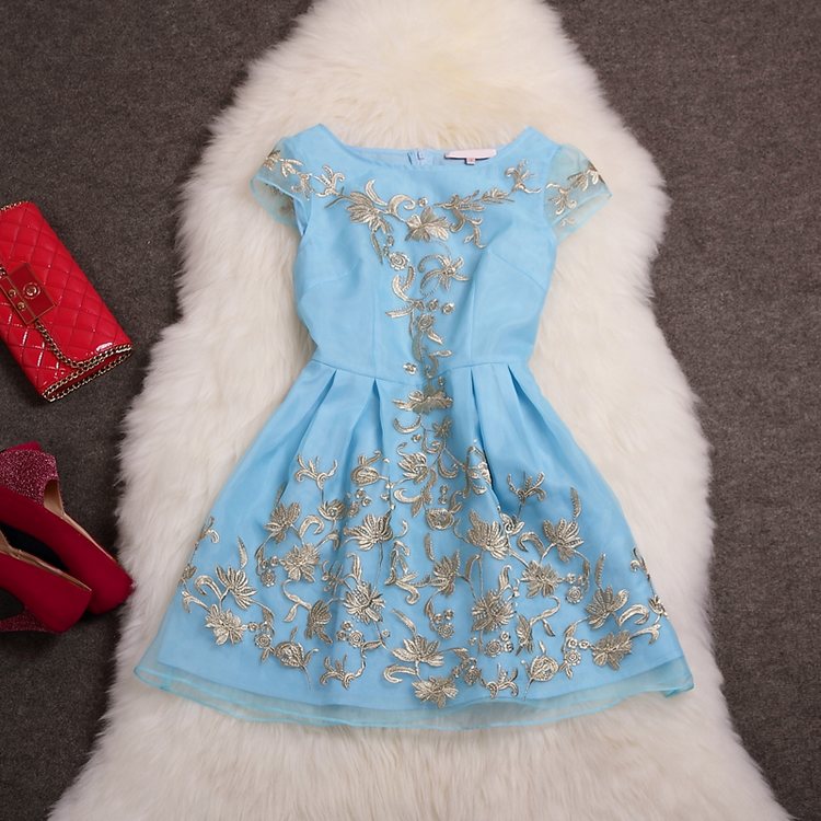 Fashion Summer Outfit Embroidered Dress Mz3